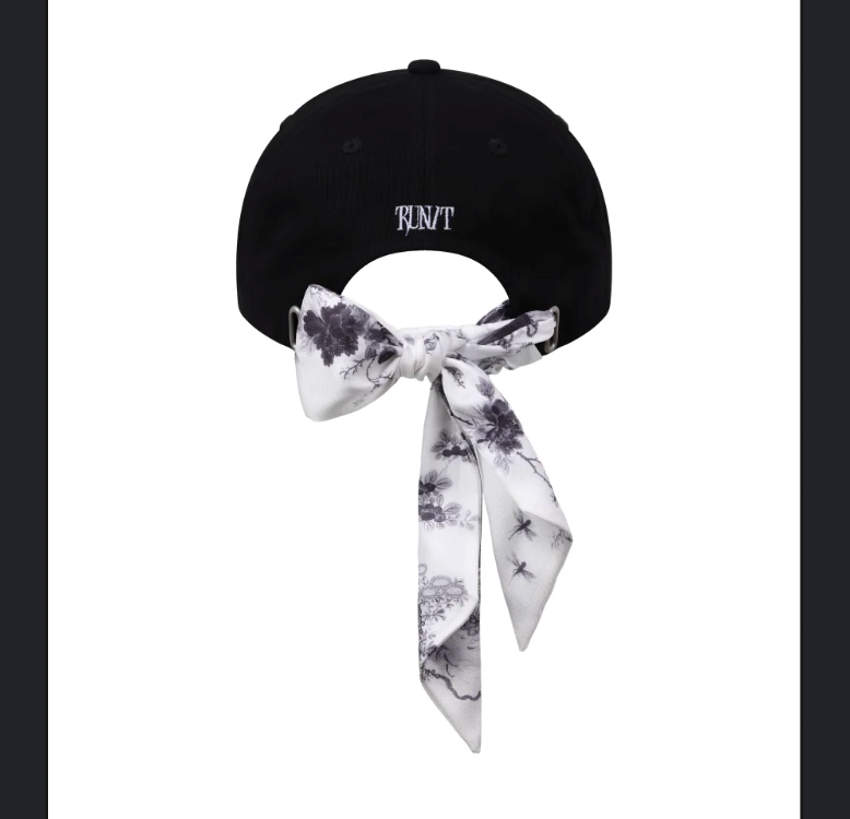 STRAY KIDS - WORLD TOUR 'RUN IT' MD 2