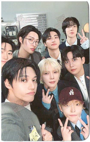 ATEEZ - 2026 SEASON'S GREETINGS (PASTRY SHOP) - DEAR MY MUSE PHOTOCARD