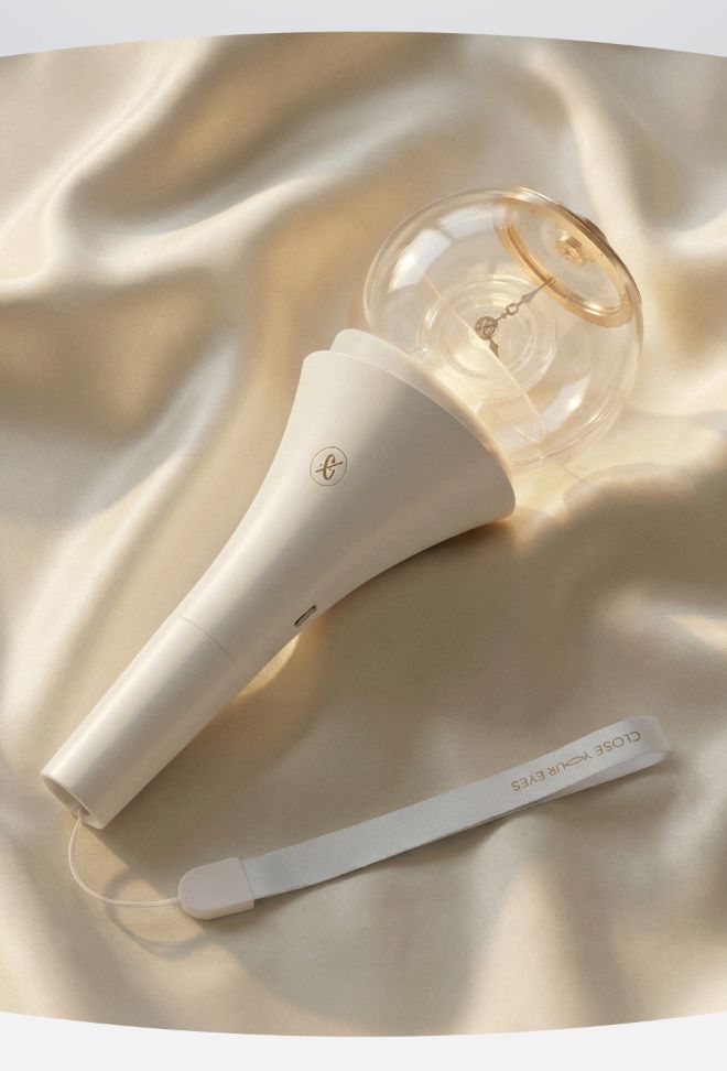 CLOSE YOUR EYES - OFFICIAL LIGHT STICK Nolae