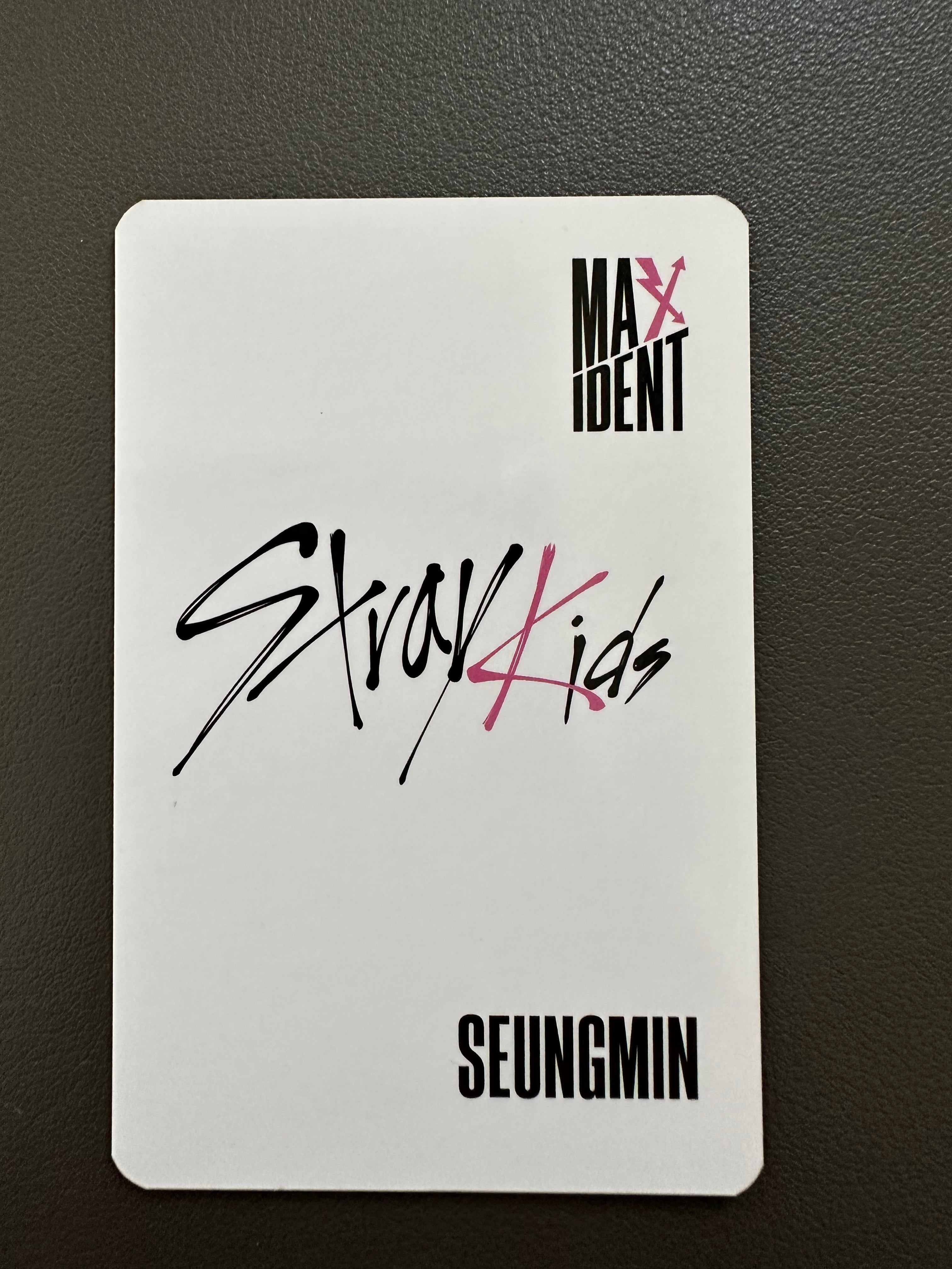 Seungmin maxident signed popular official photocard